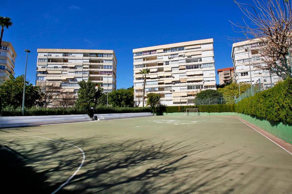 Garden Apartment With Pool And Ac 알리칸테 외부 사진