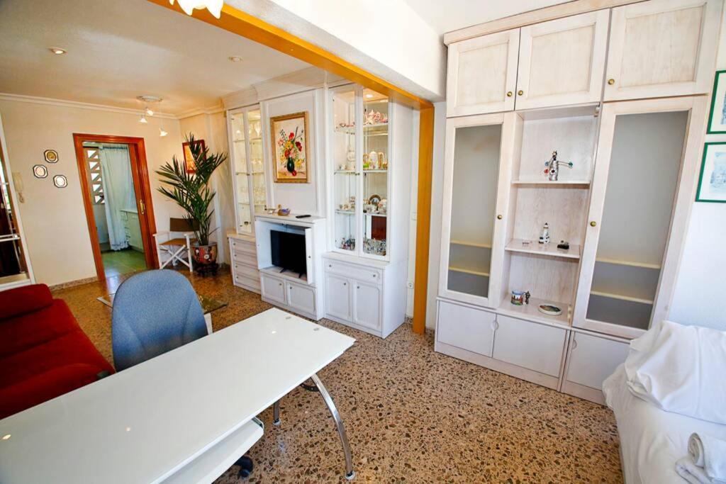 Garden Apartment With Pool And Ac 알리칸테 외부 사진